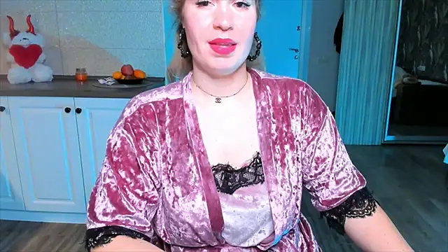 Snapshot of HotTiffani chatting on November 2025 05:18:02 AM HotTiffani online show from November 2025 05:18:02 AM