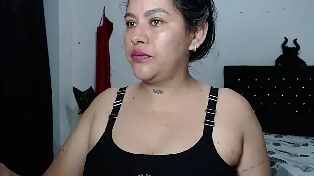 Snapshot of venuz_mendoza20 chatting on November 2025 01:22:02 PM venuz mendoza20 online show from November 2025 01:22:02 PM