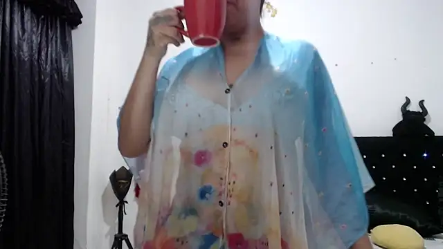 Snapshot of venuz_mendoza20 chatting on November 2025 01:34:01 PM venuz mendoza20 online show from November 2025 01:34:01 PM