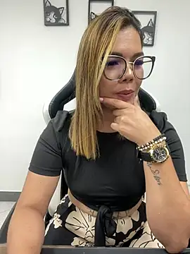 KellyBrooklyn  online show from February 2025 12:15:02 PM