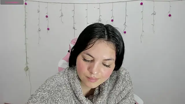 Snapshot of Anal_Milky_Momma chatting on December 2024 12:44:02 PM Anal Milky Momma online show from December 2024 12:44:02 PM