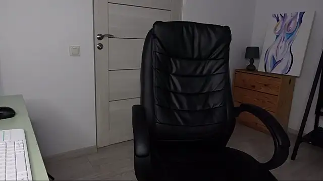 Snapshot of Tommy_Burnz chatting on December 2024 07:48:02 AM Tommy Burnz online show from December 2024 07:48:02 AM