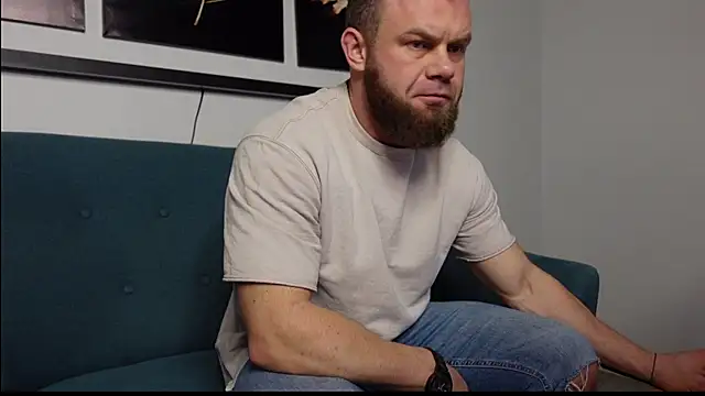 Snapshot of Tommy_Burnz chatting on January 2025 03:12:02 AM Tommy Burnz online show from January 2025 03:12:02 AM