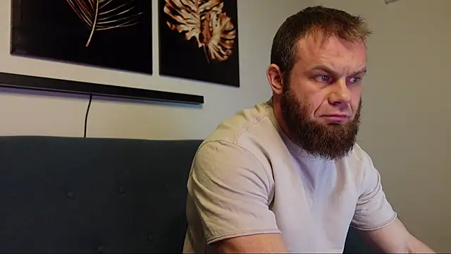 Snapshot of Tommy_Burnz chatting on February 2025 02:50:02 AM Tommy Burnz online show from February 2025 02:50:02 AM