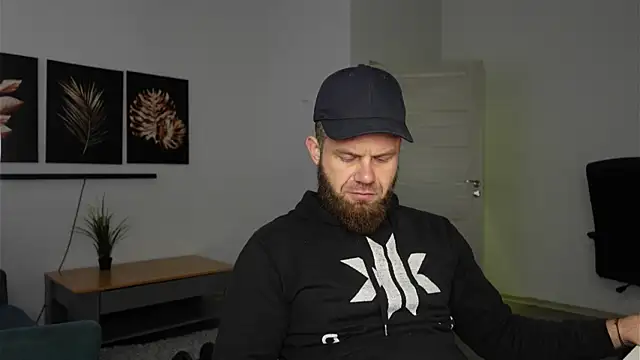 Tommy Burnz online show from December 2025 11:04:02 AM