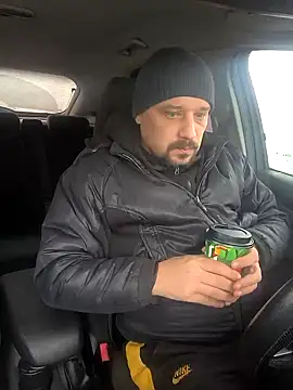 DanielOhCool online show from December 2024 11:40:01 AM