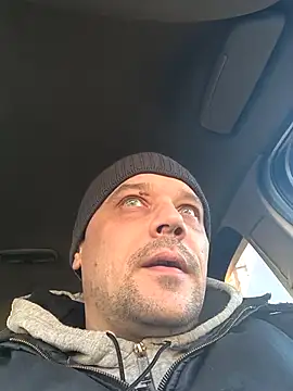 DanielOhCool online show from February 2025 02:16:02 PM