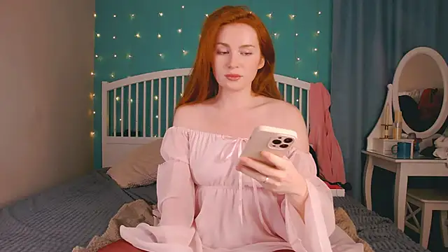 Snapshot of GingerArin chatting on December 2025 11:41:02 AM GingerArin online show from December 2025 11:41:02 AM