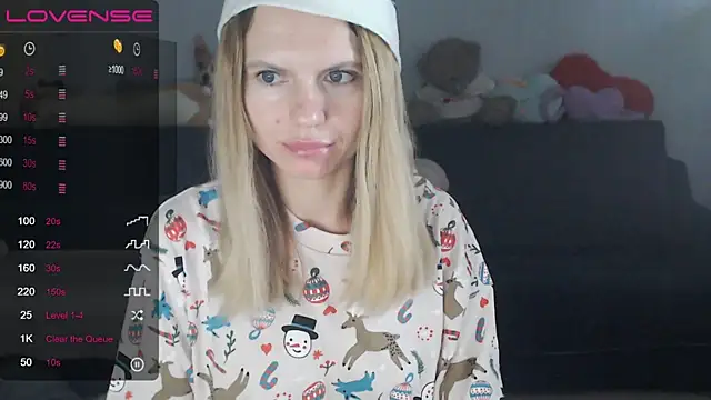 Snapshot of night_is_dark chatting on January 2025 01:40:02 PM night is dark online show from January 2025 01:40:02 PM