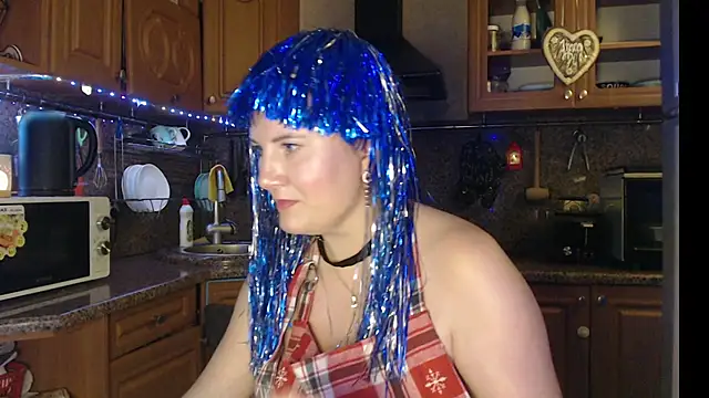 Snapshot of LizaCakes chatting on December 2024 03:37:01 PM LizaCakes online show from December 2024 03:37:01 PM