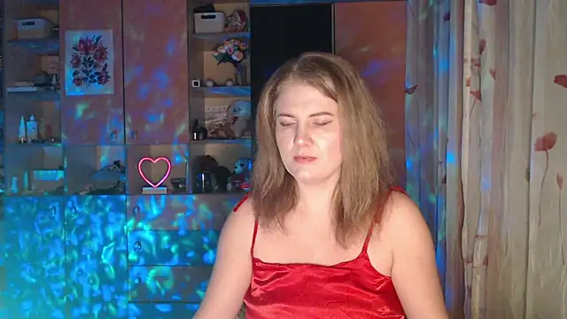 Snapshot of LizaCakes chatting on March 2025 03:18:02 PM LizaCakes online show from March 2025 03:18:02 PM