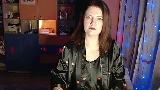 Snapshot of LizaCakes chatting on January 2026 03:50:02 PM LizaCakes online show from January 2026 03:50:02 PM