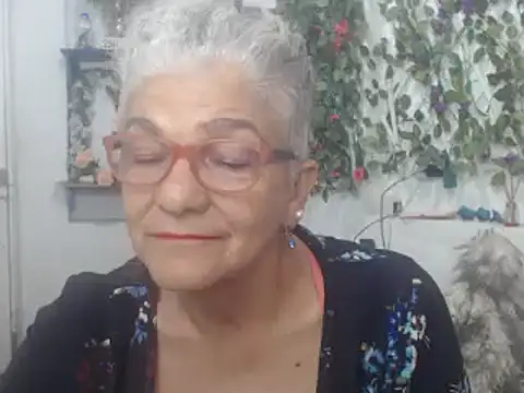 FunnyGrandma online show from February 2025 02:36:02 AM