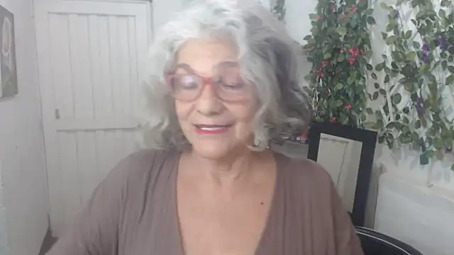FunnyGrandma online show from March 2025 11:49:01 PM