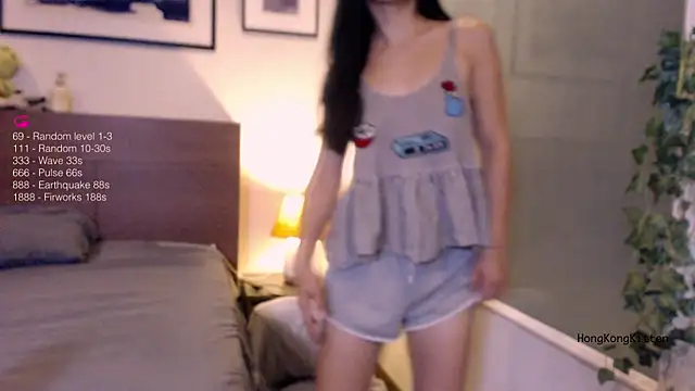 Snapshot of hongkongkitten chatting on July 2026 09:47:01 AM hongkongkitten online show from July 2026 09:47:01 AM