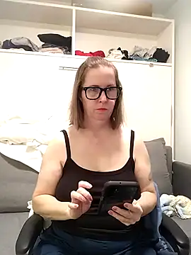 Snapshot of SweetandNaughty1 chatting on June 2026 09:46:01 PM SweetandNaughty1 online show from June 2026 09:46:01 PM