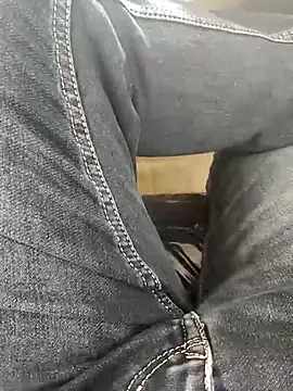 coolrocky346 online show from February 2025 10:17:02 AM