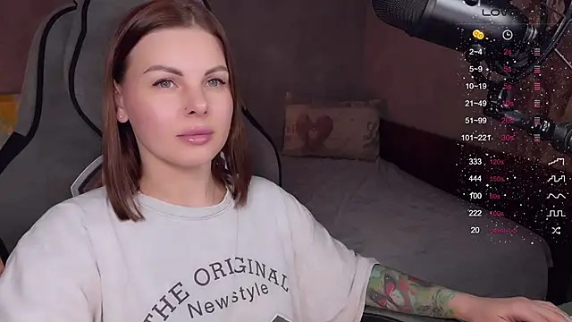 Your Sweet Lilu online show from December 2025 02:02:02 PM