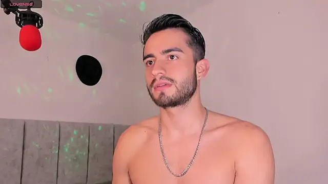 Snapshot of aydan_hw chatting on February 2025 07:27:02 PM aydan hw online show from February 2025 07:27:02 PM