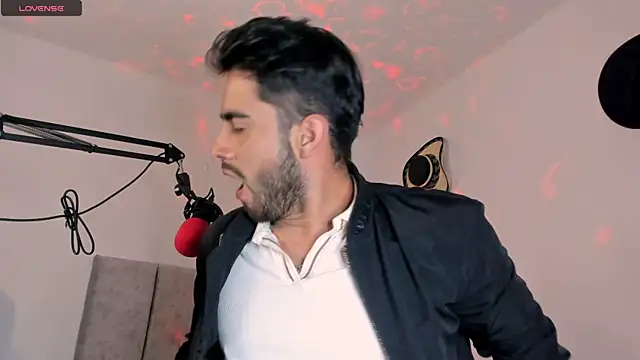 Snapshot of aydan_hw chatting on March 2025 09:09:02 PM aydan hw online show from March 2025 09:09:02 PM