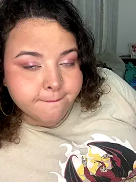 valentinny online show from November 2025 12:31:02 AM