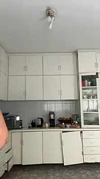 valentinny online show from December 2025 07:41:02 PM