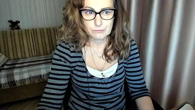 lauraoven online show from December 2025 08:41:02 AM