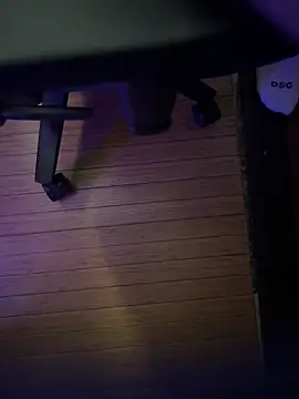 JohnnyBigShot online show from November 2025 01:50:02 AM