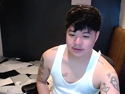 Snapshot of ASIANken911 chatting on November 2025 08:35:01 AM ASIANken911 online show from November 2025 08:35:01 AM