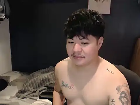 Snapshot of ASIANken911 chatting on November 2025 03:35:01 PM ASIANken911 online show from November 2025 03:35:01 PM