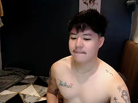 Snapshot of ASIANken911 chatting on March 2026 08:17:01 AM ASIANken911 online show from March 2026 08:17:01 AM