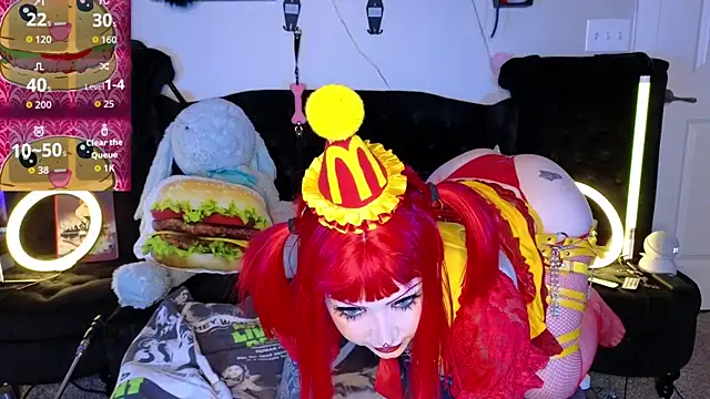 Snapshot of Ivey_and_James chatting on September 2025 08:58:02 PM Ivey and James online show from September 2025 08:58:02 PM