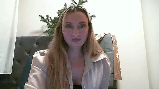 SusanCurt online show from January 2026 07:04:01 PM