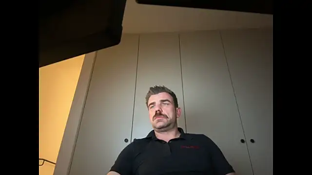 mrbigballs online show from November 2025 08:14:01 PM