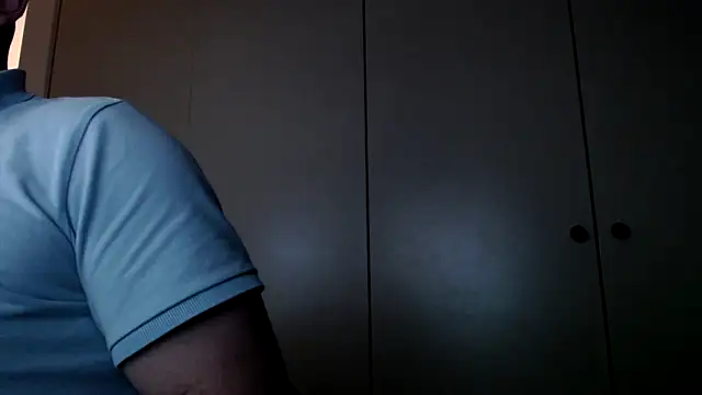 mrbigballs online show from April 2026 09:28:02 PM