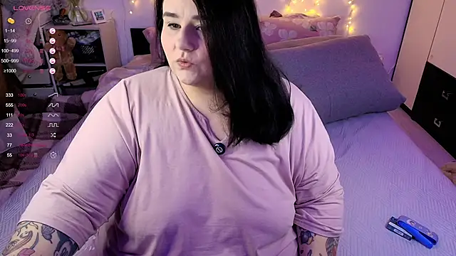 naughtykiss online show from February 2026 04:34:02 AM