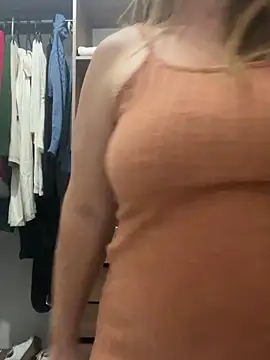 moniquerainx online show from November 2025 04:18:01 AM