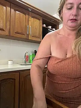 moniquerainx online show from February 2026 03:05:02 PM