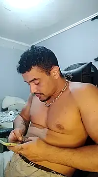 Snapshot of Fadinha-e-Raro chatting on February 2025 03:21:02 AM Fadinha-e-Raro online show from February 2025 03:21:02 AM