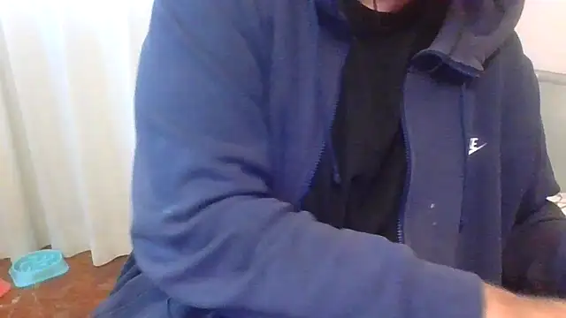 ANONIMO7735 online show from November 2025 05:40:02 AM