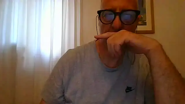 Snapshot of ANONIMO7735 chatting on June 2026 04:27:02 PM ANONIMO7735 online show from June 2026 04:27:02 PM