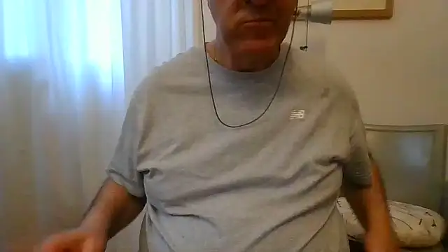 Snapshot of ANONIMO7735 chatting on June 2026 05:17:01 AM ANONIMO7735 online show from June 2026 05:17:01 AM