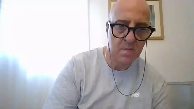 Snapshot of ANONIMO7735 chatting on June 2026 10:28:01 AM ANONIMO7735 online show from June 2026 10:28:01 AM