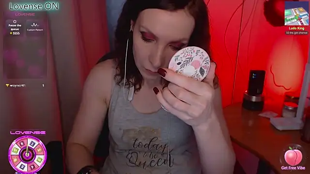 JohansonKatie online show from February 2025 01:49:02 PM