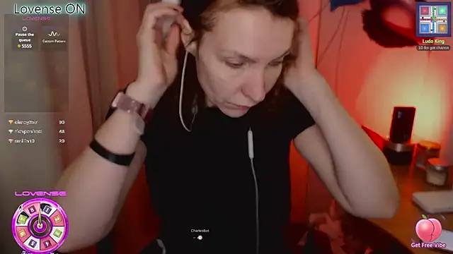 JohansonKatie online show from February 2025 11:19:02 AM