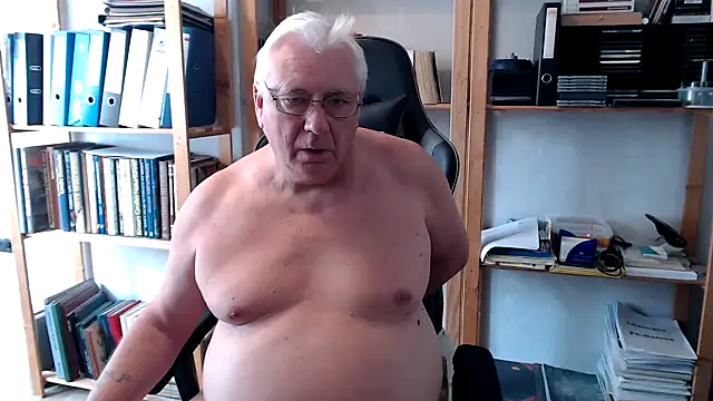 Snapshot of SchwanzhureXXL chatting on July 2026 02:34:01 PM SchwanzhureXXL online show from July 2026 02:34:01 PM