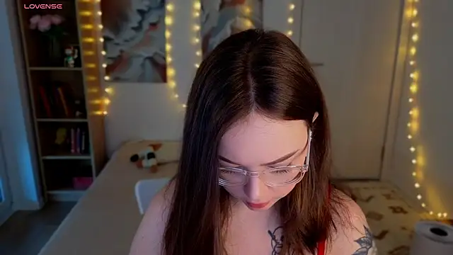 MilenaSaint online show from July 2026 03:56:01 AM