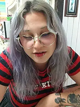 Snapshot of ElfGrey chatting on December 2024 03:32:01 AM ElfGrey online show from December 2024 03:32:01 AM