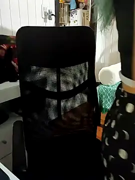 Snapshot of ElfGrey chatting on February 2025 02:49:02 AM ElfGrey online show from February 2025 02:49:02 AM