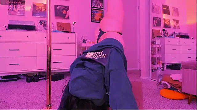 Evie-Luna online show from February 2025 05:25:01 AM